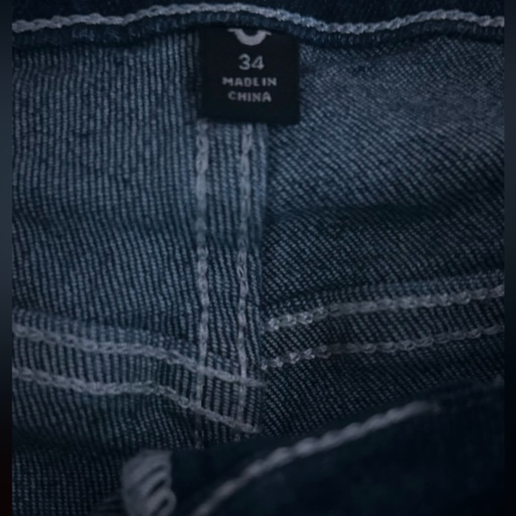 True Religion Ricky SN Straight Jeans - Picture 2 of 4